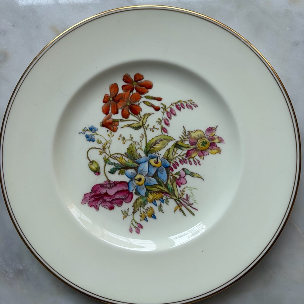 Wedgewood Posey Spray Salad Plate